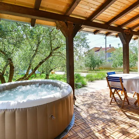 Villa Franjo